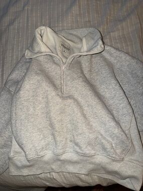 Abercrombie & Fitch Light Heather Gray Half-Zip Pullover
